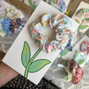 Scrunchie flower card.
