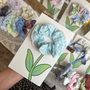 Scrunchie flower card